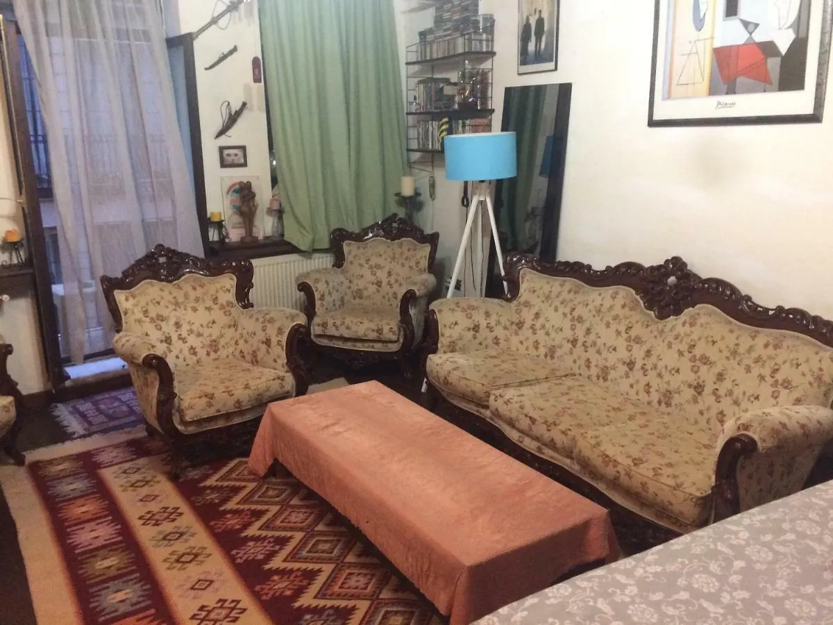 Planet Paprika Hostel Istanbul